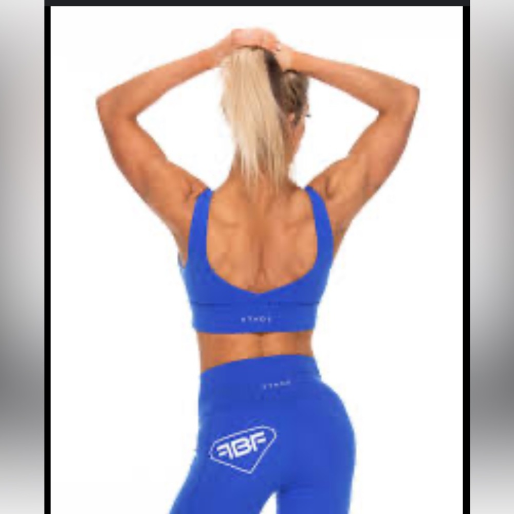 Ethos Racerback Bra - Picture 2 of 6